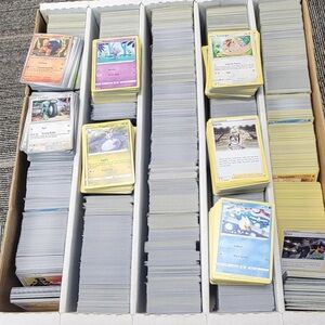 Pokemon Cards 300 Bundle
